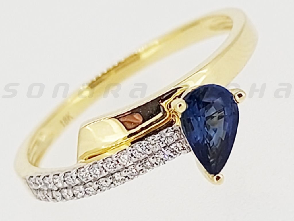 Diamond / Sapphire Ring