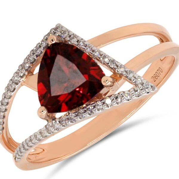 Diamond / Garnet Ring