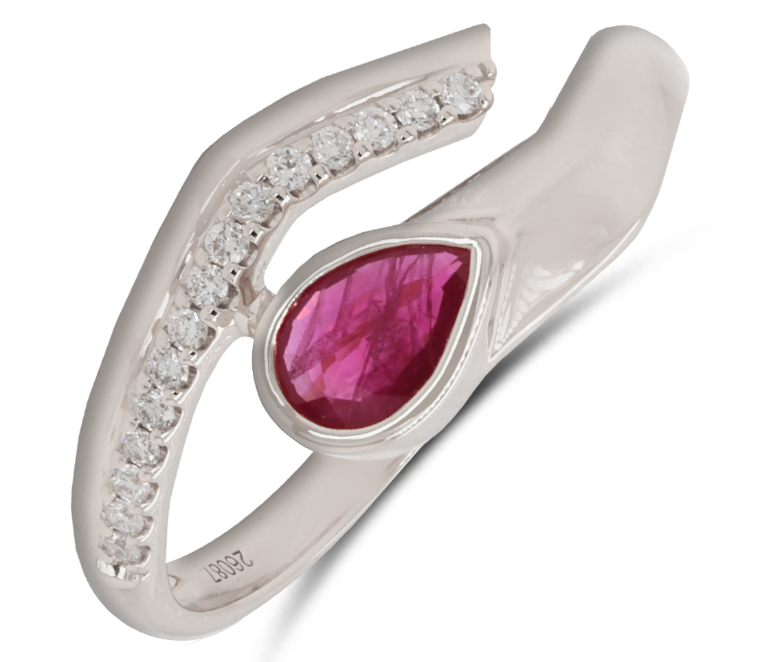 Diamond / Ruby Ring
