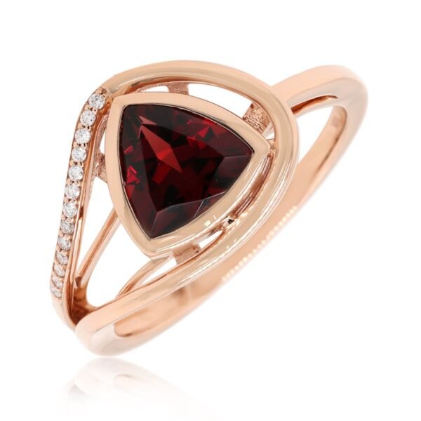 Diamond / Garnet Ring