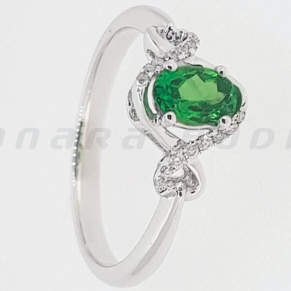 Diamond / Tsavorite Ring