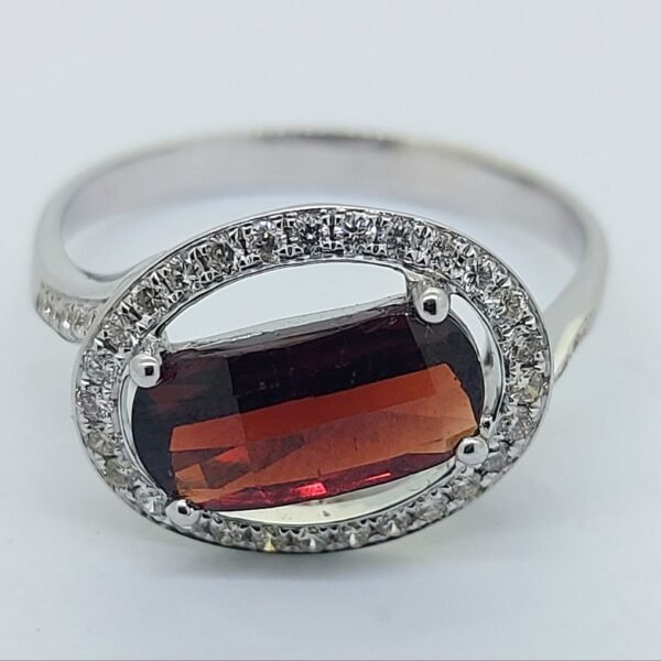 Diamond / Garnet Ring