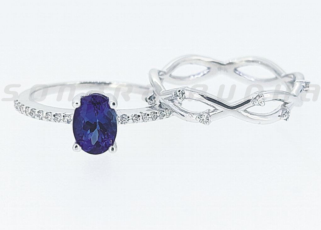 Diamond / Tanzanite Ring